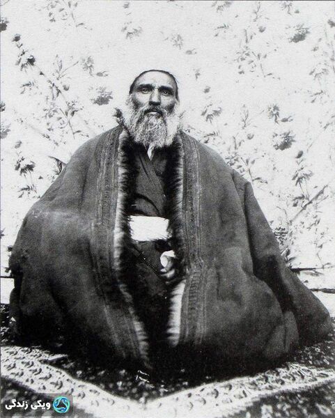پرونده:آخوند۱.jpg