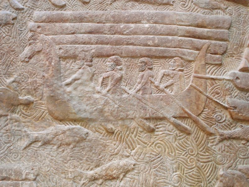 پرونده:کشتی کوچک فُنیقی.jpg