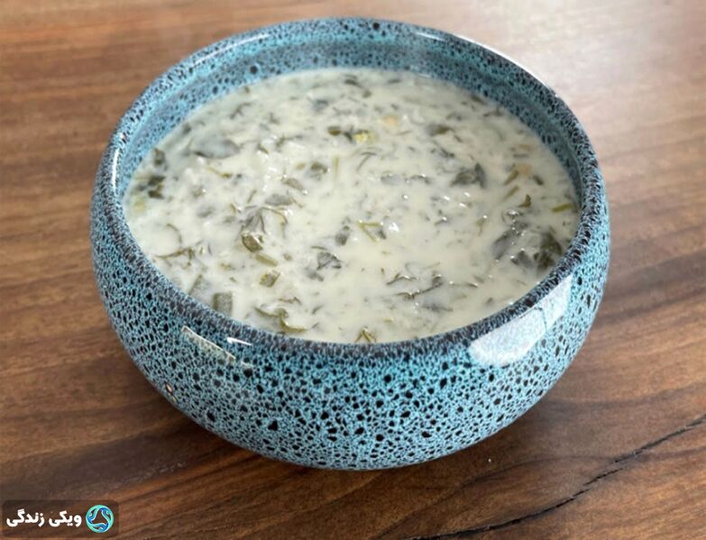 پرونده:آش-دوغ1.jpg