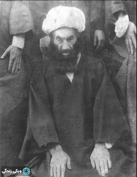 پرونده:آخوند۲.jpg